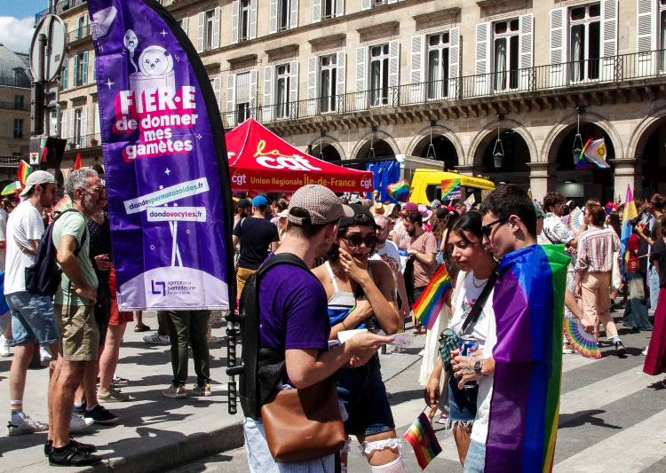 L’Agence de la biomédecine est présente aux Marches des Fiertés 2025 dans plusieurs grandes villes de France
