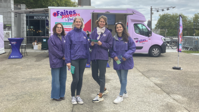 Photos du public qui participe au bus tour